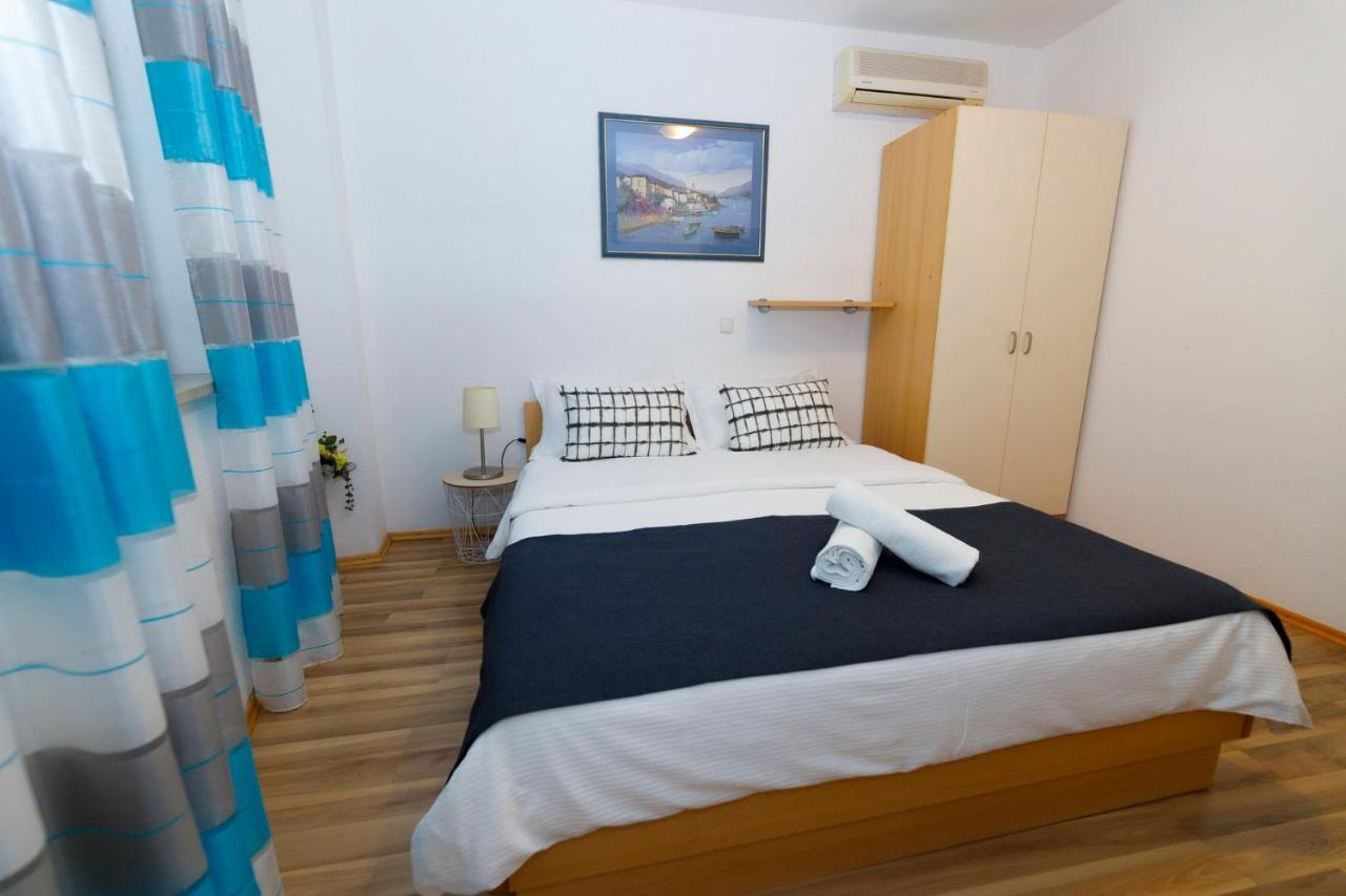 Matea Penzión pre hostí Makarska