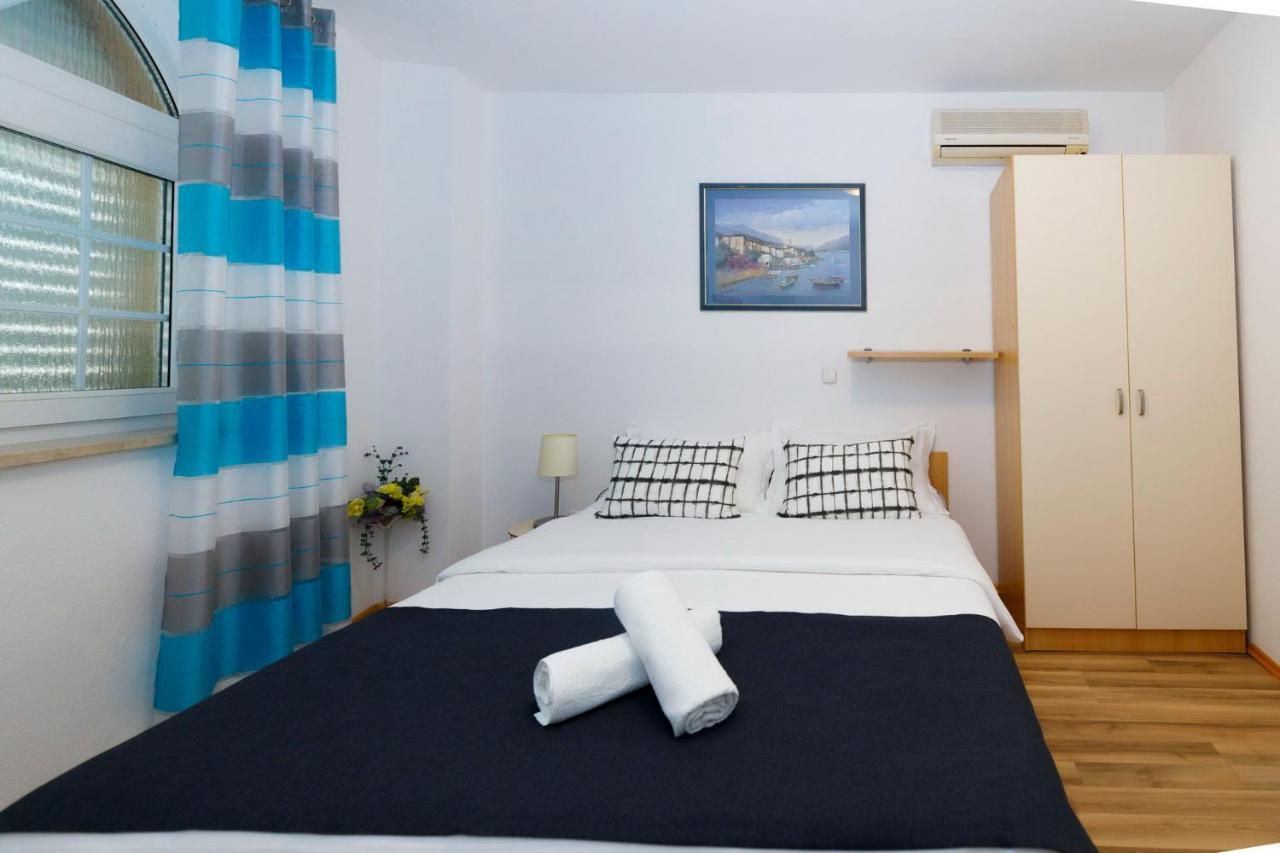 Matea Penzión pre hostí Makarska